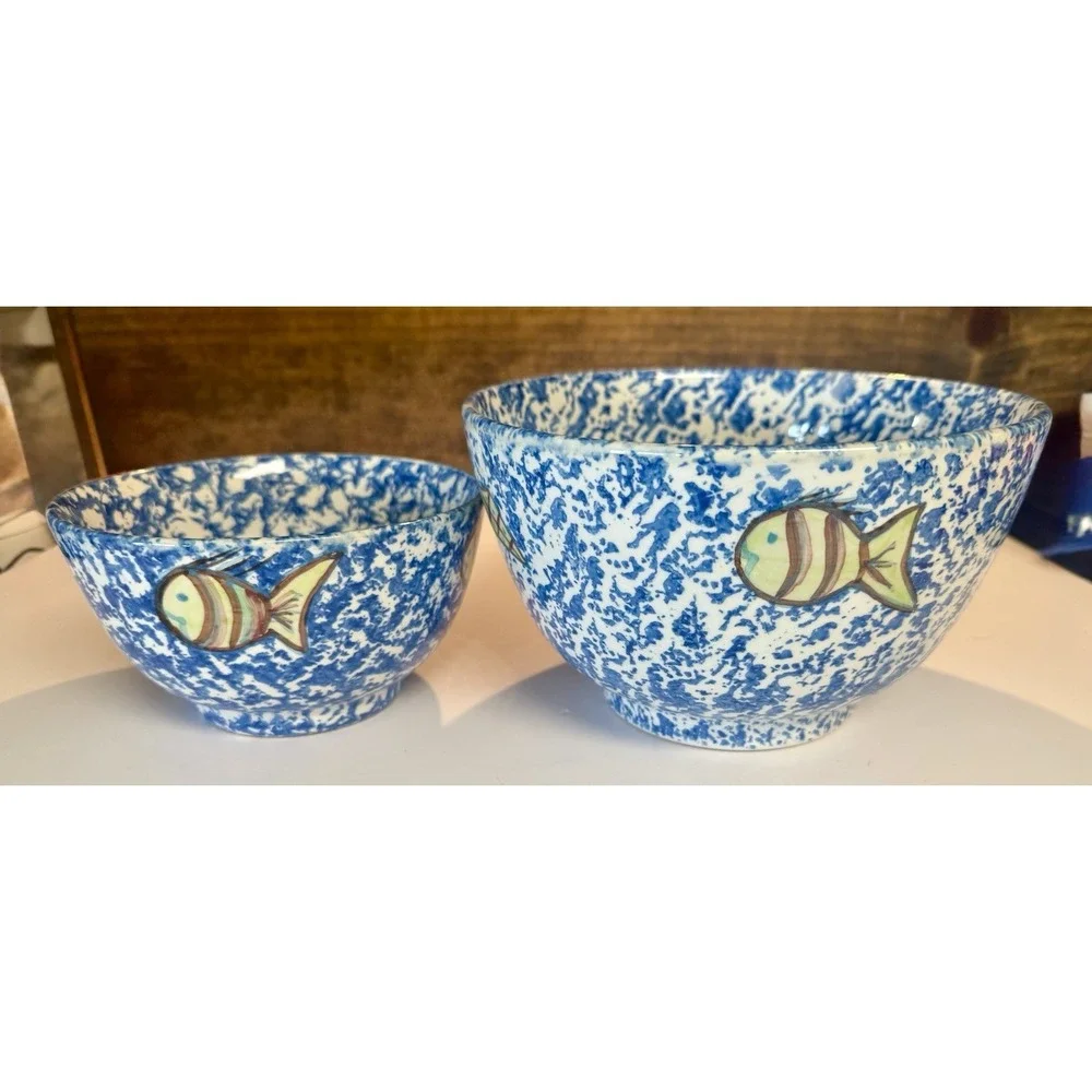 Tienshen Sponge Blue‎ Folk Craft Bowls Rooster & Apple inside bottom